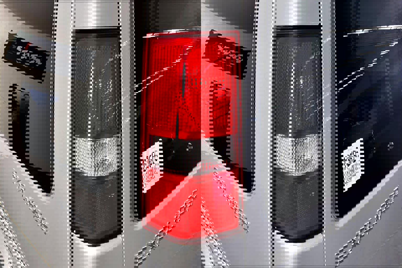 Used 2021 Chevrolet Express 2500 LS w/ Enhanced Convenience Package image 25