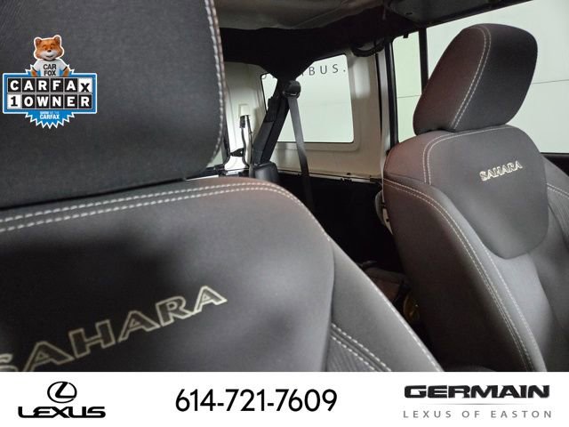 Used 2017 Jeep Wrangler Unlimited Sahara w/ Dual Top Group AWD/4WD image 21