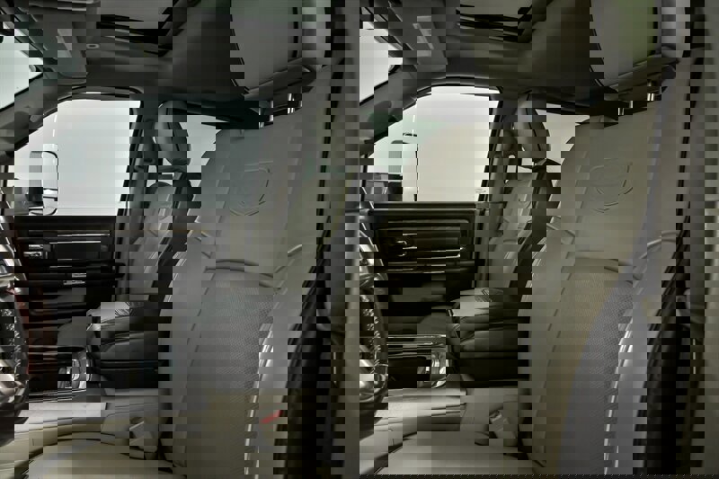 Used 2018 RAM 3500 Laramie Longhorn w/ Longhorn Southfork Package image 20