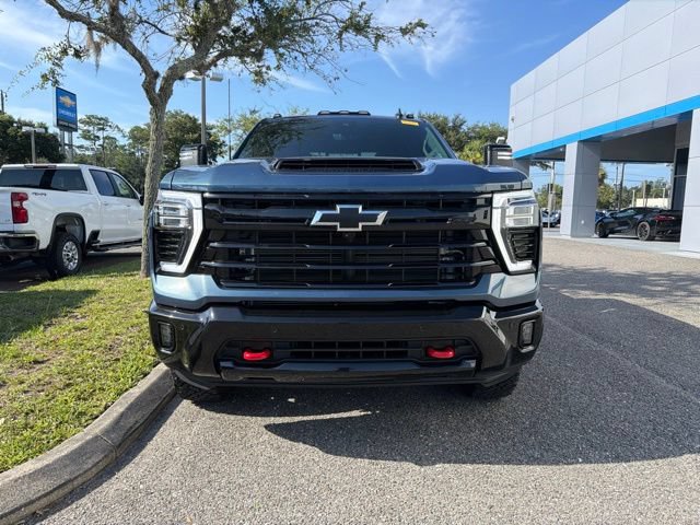 Used 2025 Chevrolet Silverado 2500 LT w/ Trail Boss Package AWD/4WD image 2