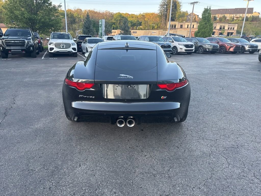 Used 2015 Jaguar F-TYPE S RWD image 4