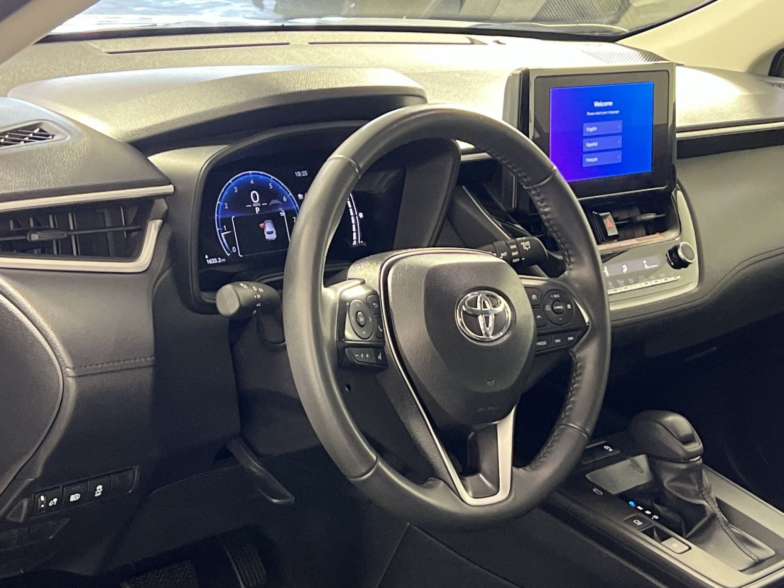 Used 2026 Toyota Corolla Cross LE FWD image 16