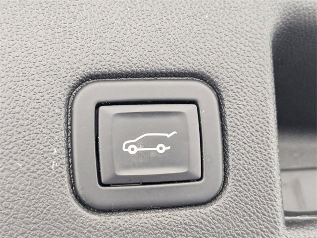 Used 2020 Chevrolet Equinox Premier image 31