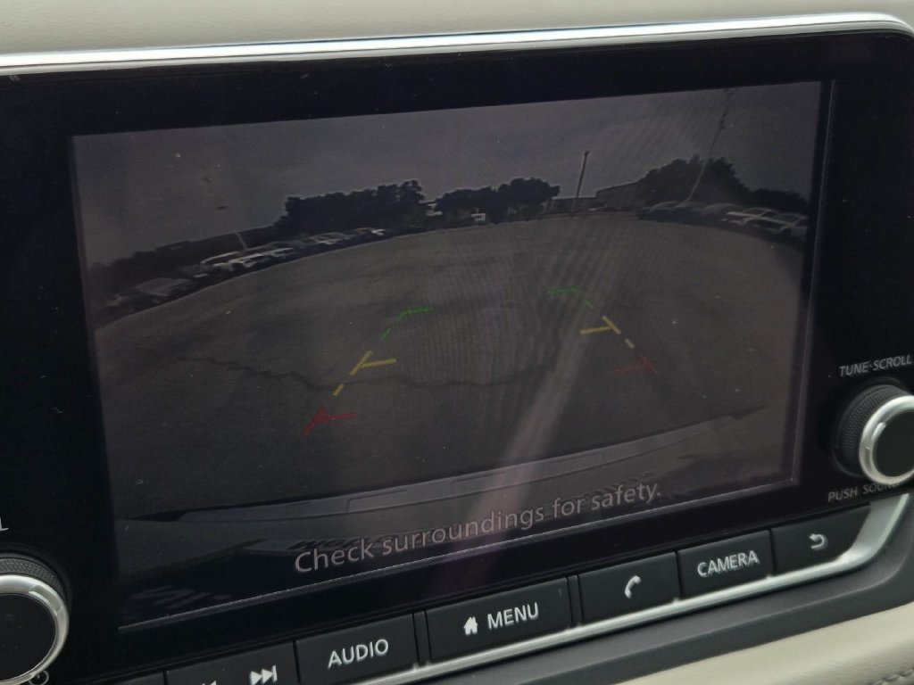 Certified 2023 Nissan Rogue SV FWD image 20