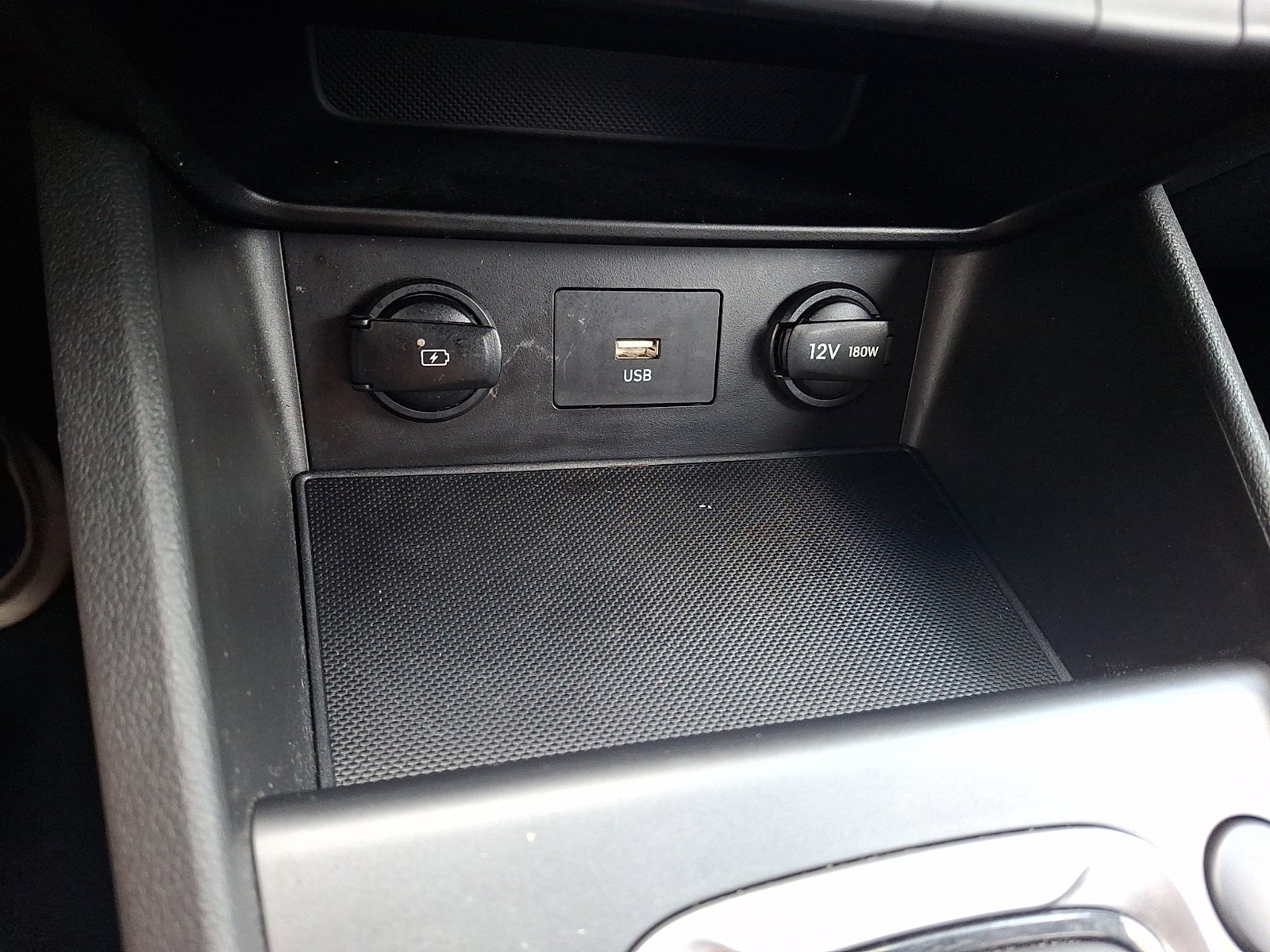 Certified 2023 Hyundai Kona SEL AWD/4WD image 23