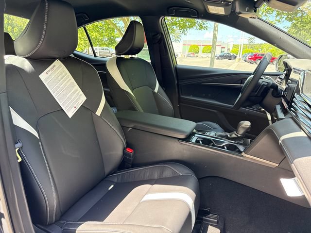 Used 2026 Toyota Camry SE FWD image 25