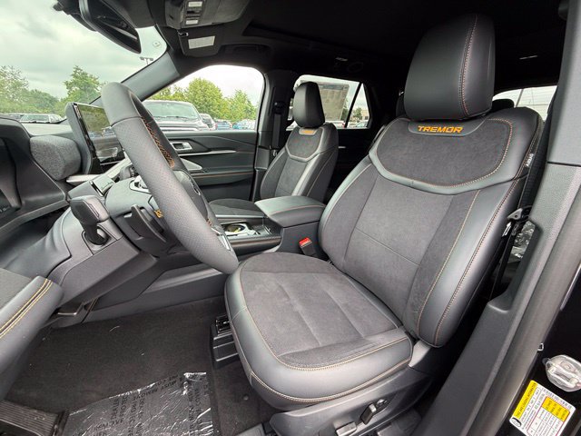 New 2026 Ford Explorer Tremor w/ Tremor Ultimate Package AWD/4WD image 17