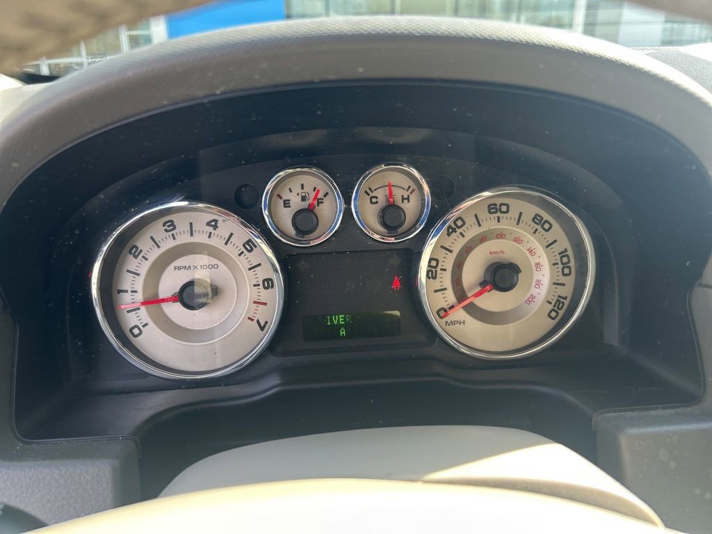 Used 2010 Ford Edge SEL image 6