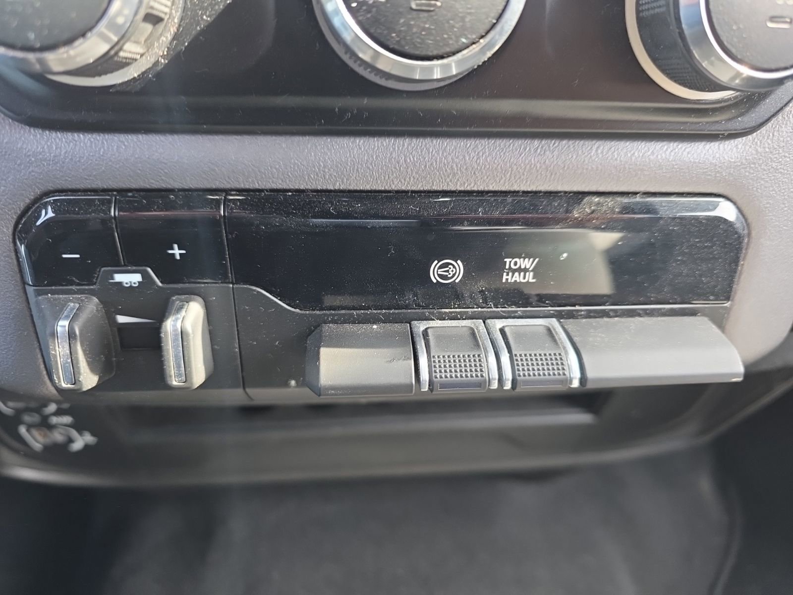 Used 2024 RAM 2500 Big Horn image 17