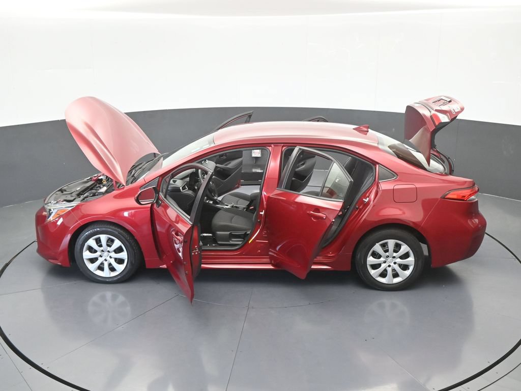 Used 2022 Toyota Corolla LE FWD image 58