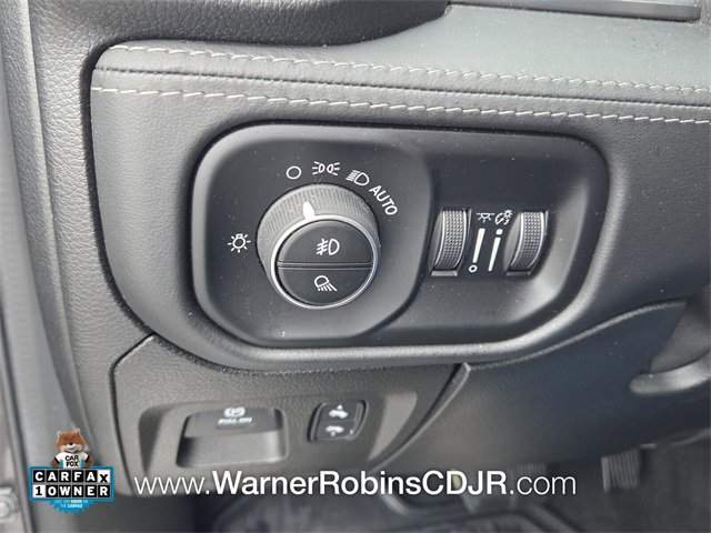 Used 2020 RAM 1500 Limited w/ Bed Utility Group image 29