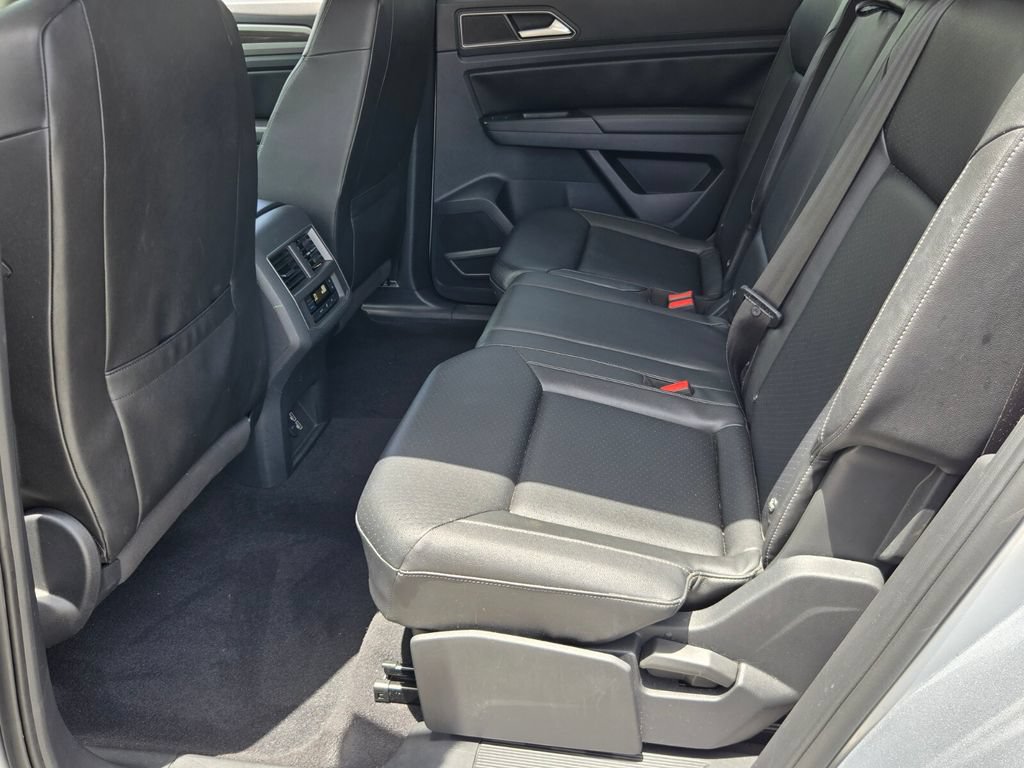Used 2019 Volkswagen Atlas SE w/ Towing Package FWD image 11