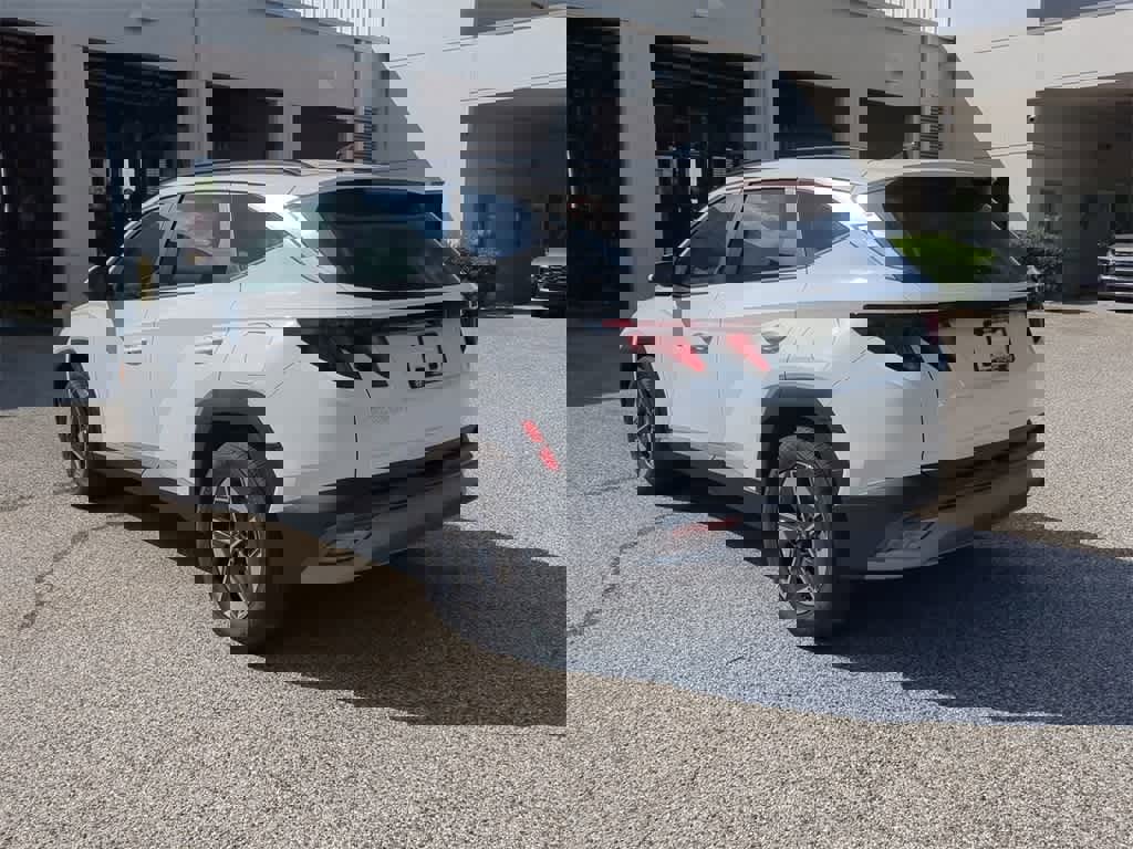 New 2026 Hyundai Tucson SEL image 4