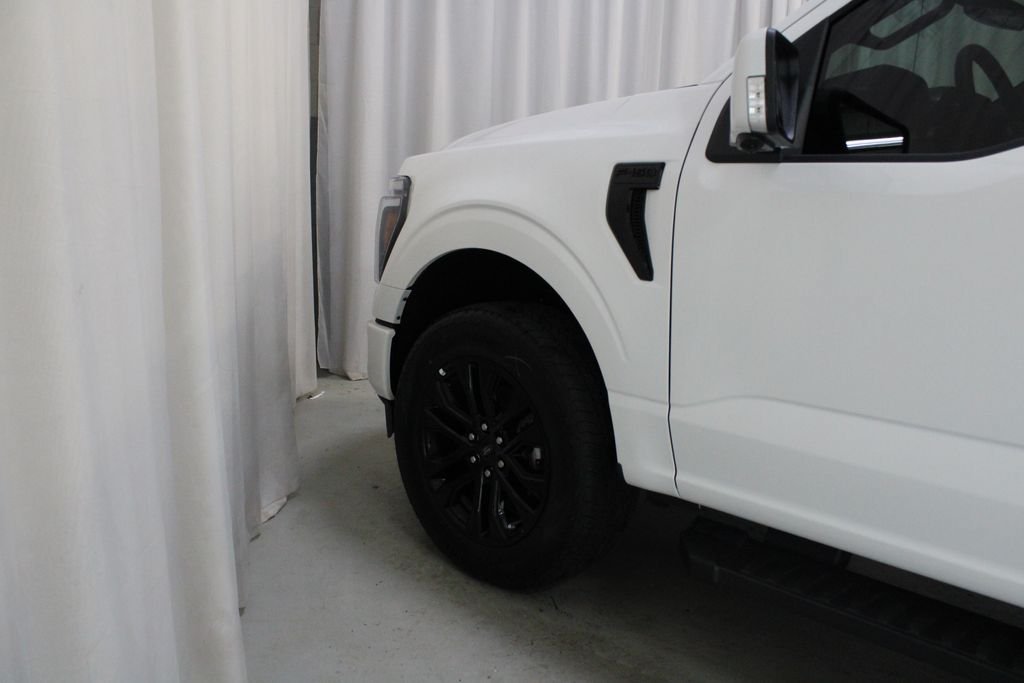 New 2026 Ford F150 Lariat w/ Equipment Group 501A Mid AWD/4WD image 29