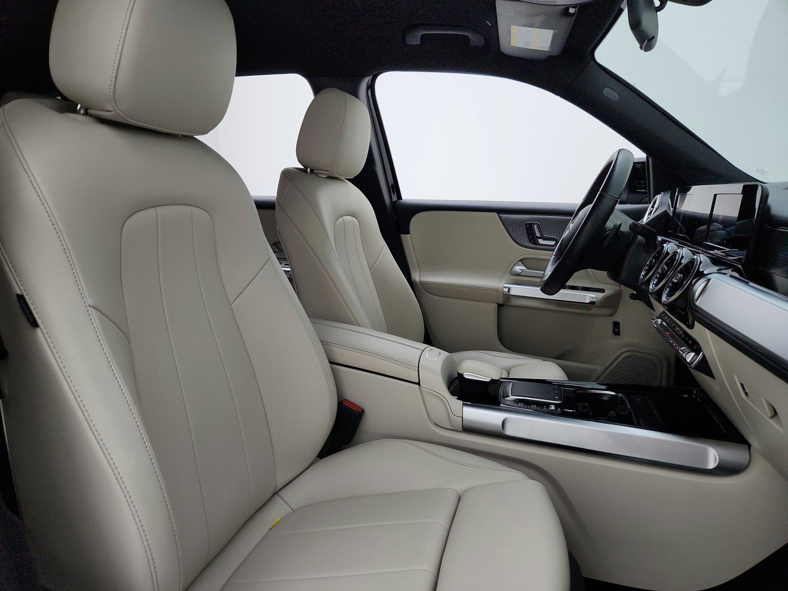 Certified 2021 Mercedes-Benz GLB 250 image 21