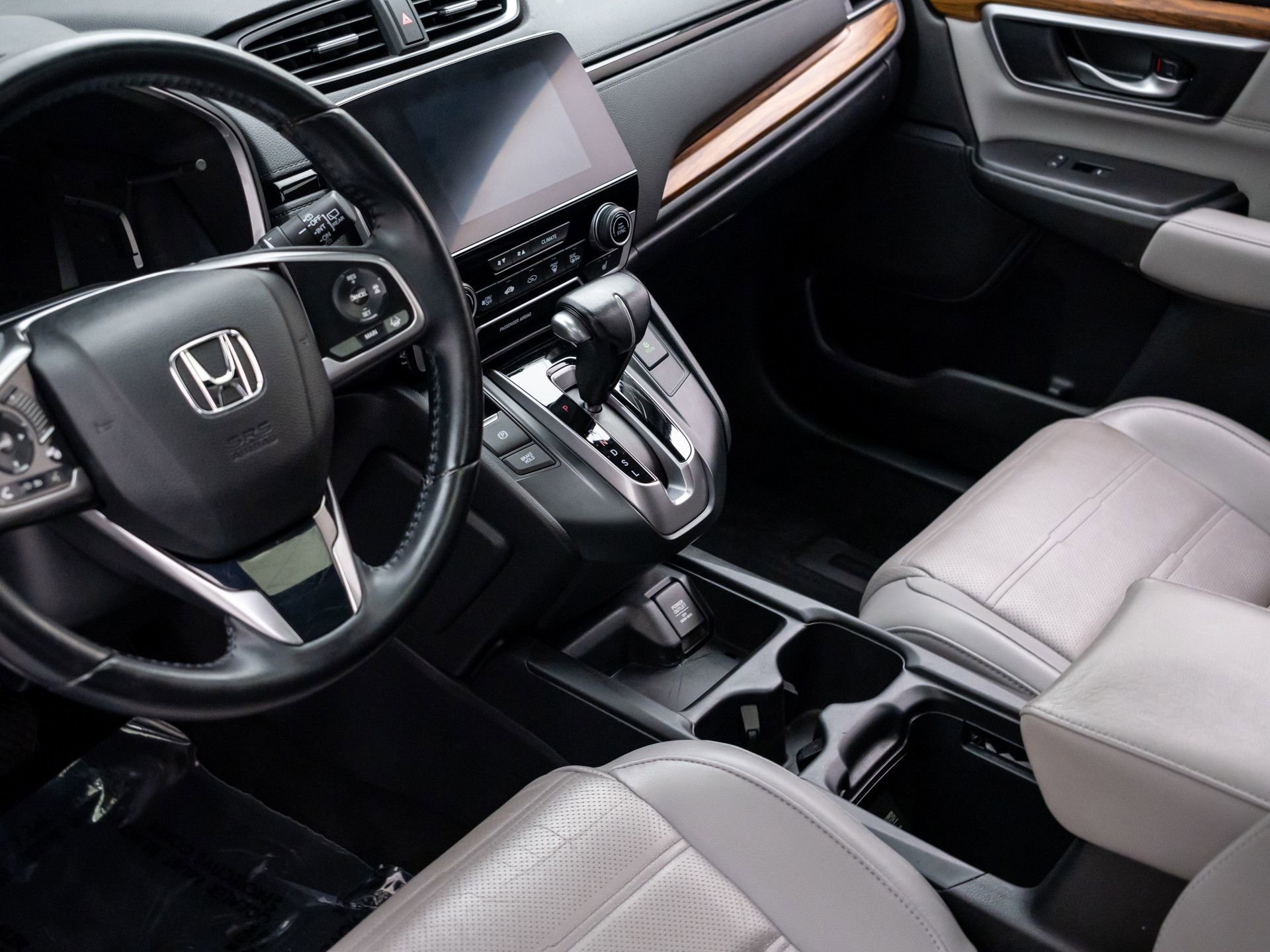 Used 2017 Honda CR-V Touring image 11