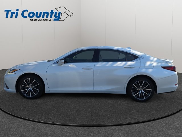 Used 2023 Lexus ES 350 w/ Premium Package FWD image 5