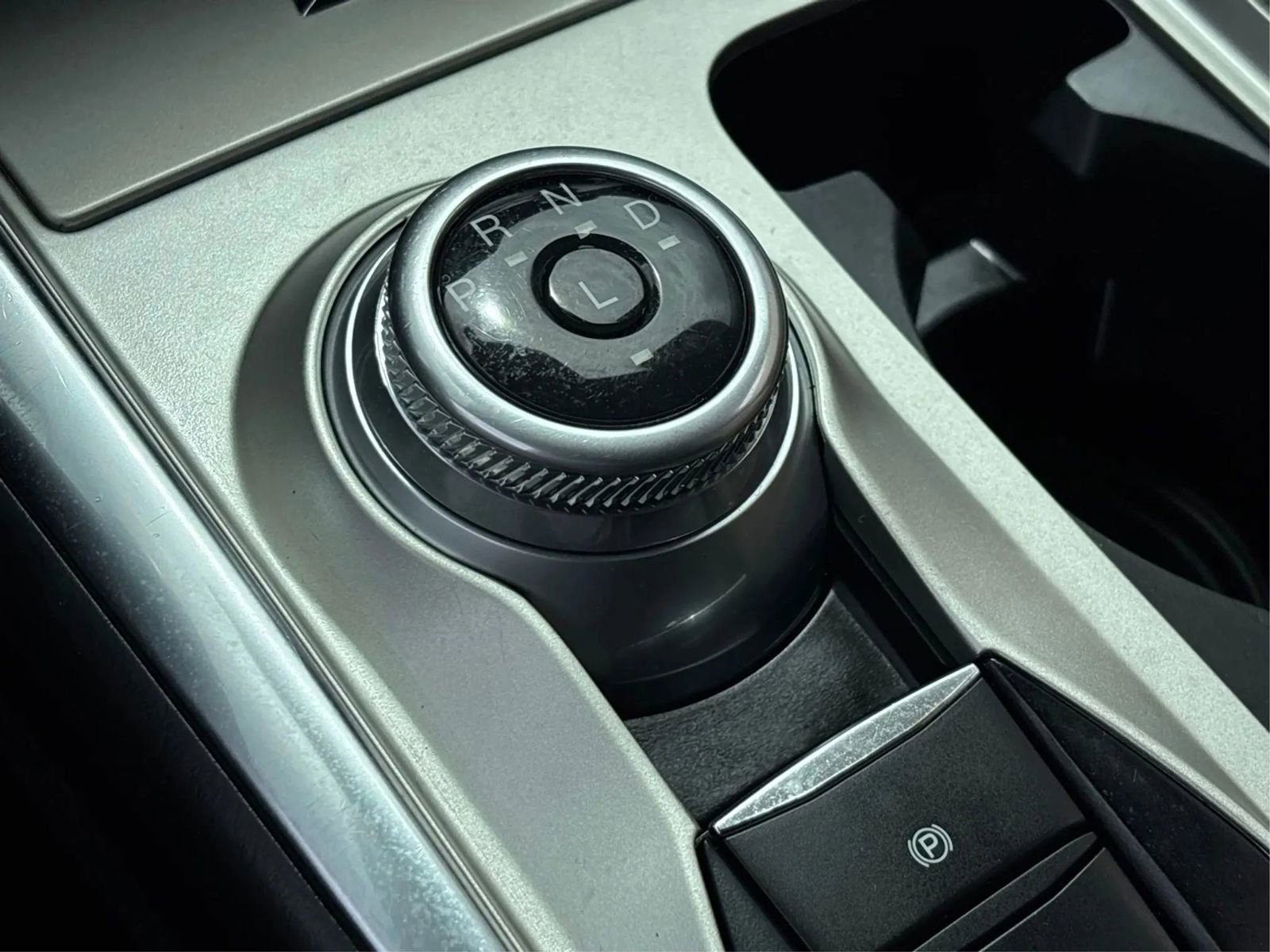 Used 2021 Ford Explorer Limited image 48