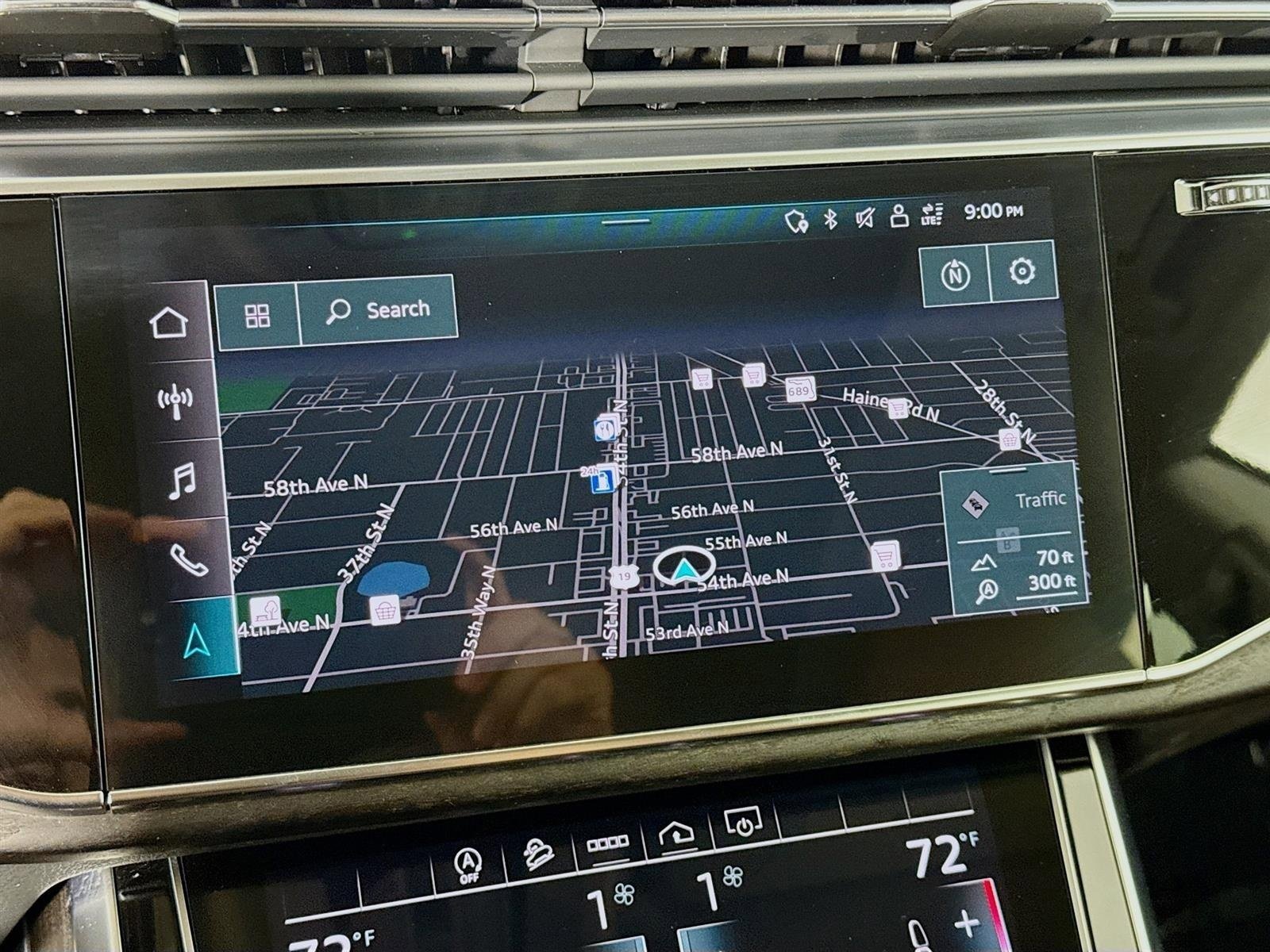 Used 2022 Audi Q8 Premium Plus AWD/4WD image 17