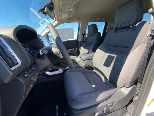 New 2025 Nissan Frontier SV w/ SV Convenience Package image 13