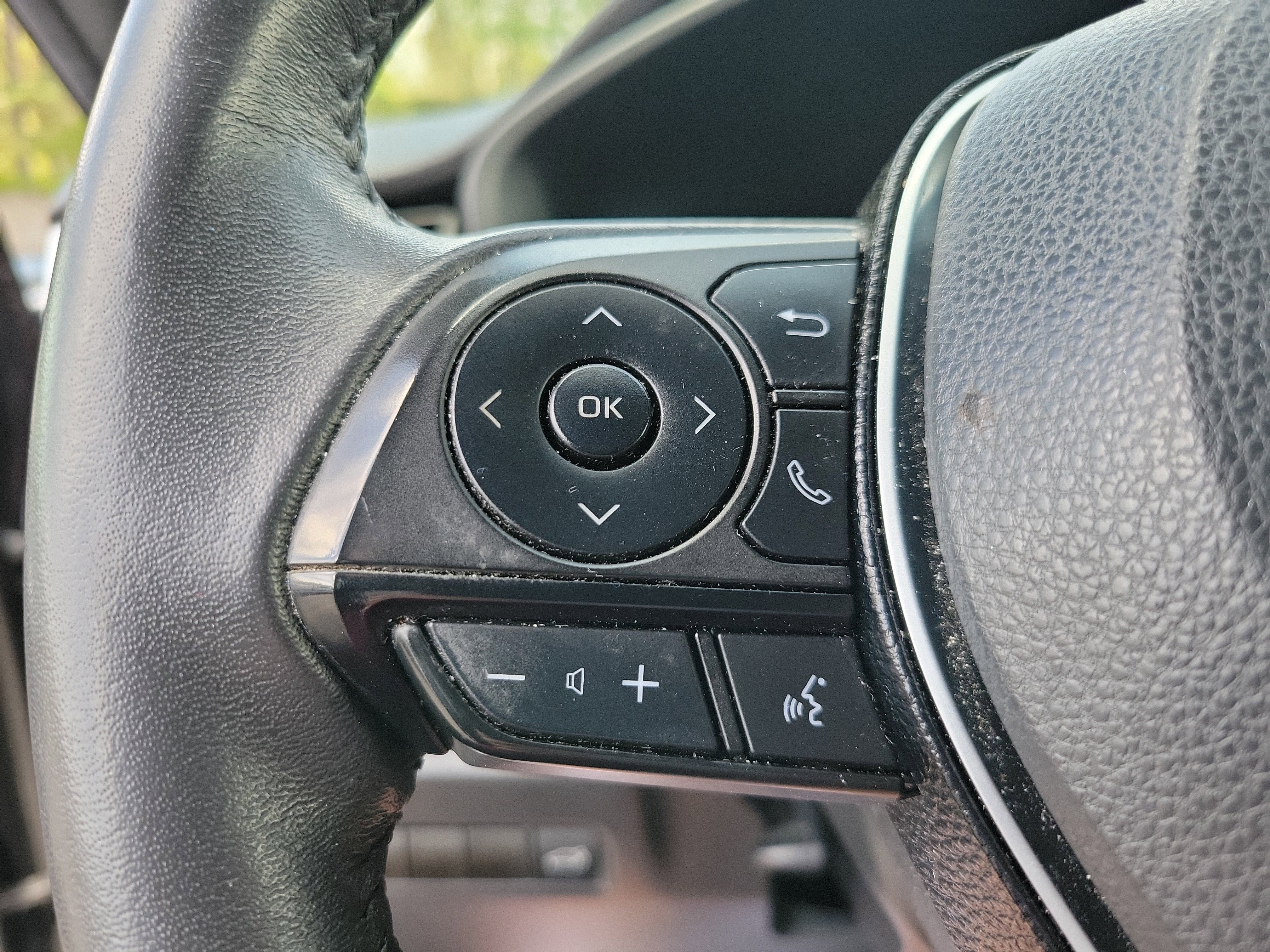 Used 2021 Toyota RAV4 XSE image 18