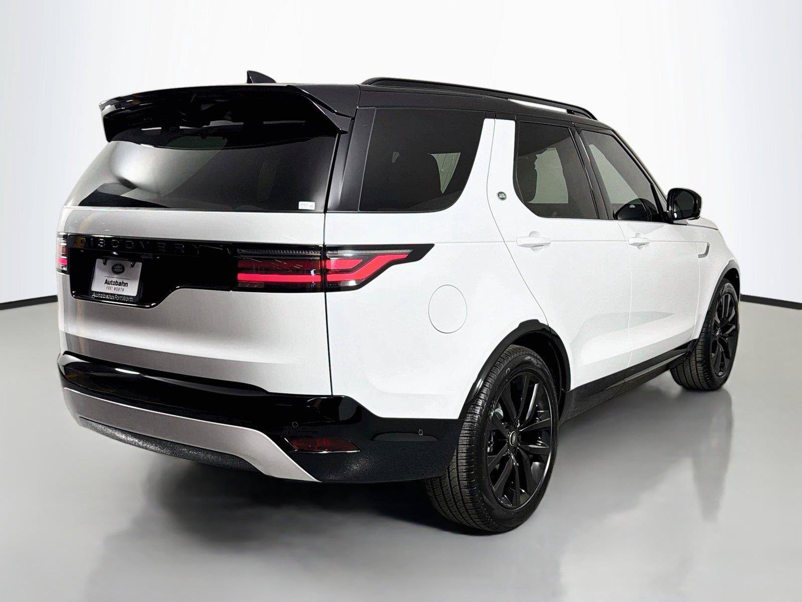New 2026 Land Rover Discovery Dynamic SE AWD/4WD image 5
