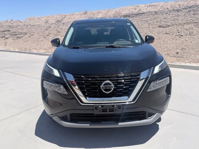 Certified 2021 Nissan Rogue SV FWD image 2