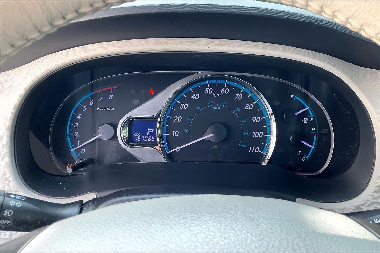 Used 2014 Toyota Sienna XLE w/ Entertainment Package FWD image 28