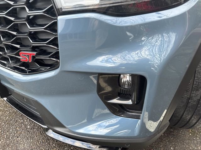 Used 2025 Ford Explorer ST w/ Sun And Sound Package AWD/4WD image 9