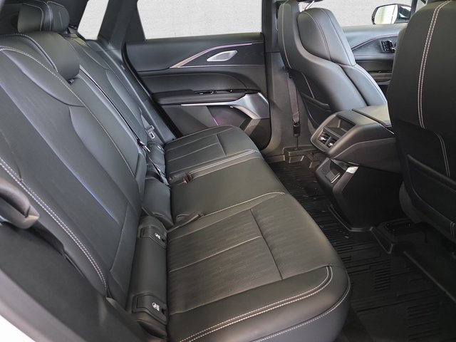 New 2026 Cadillac Lyriq Premium Sport image 11