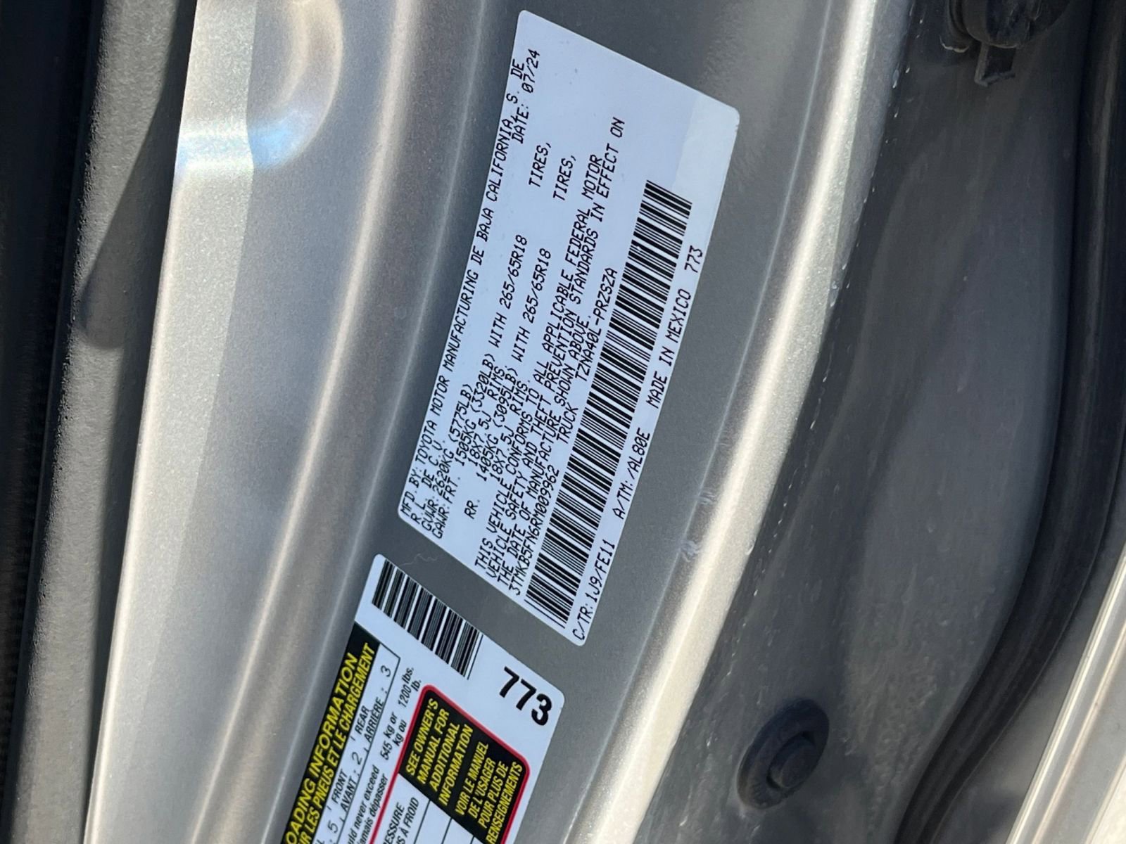 Used 2024 Toyota Tacoma TRD Sport RWD image 29