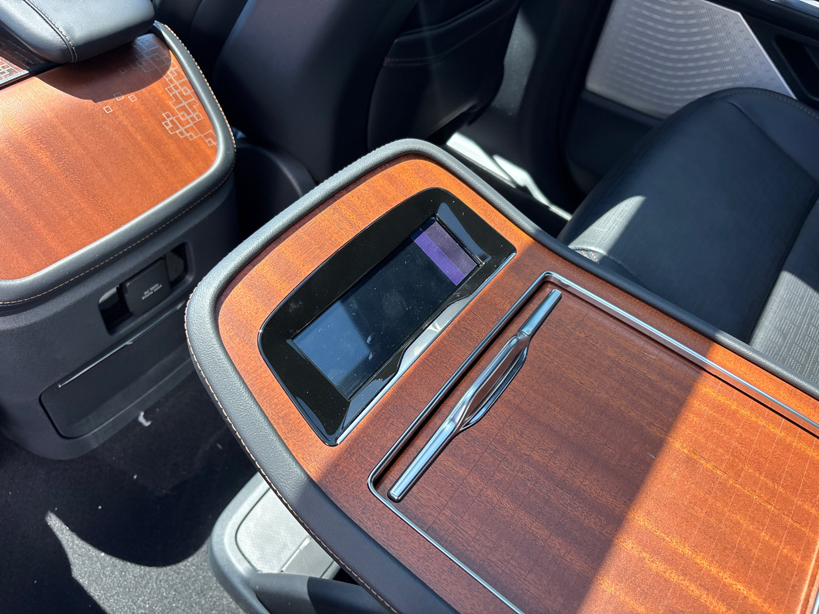 New 2026 Lincoln Navigator Black Label AWD/4WD image 33