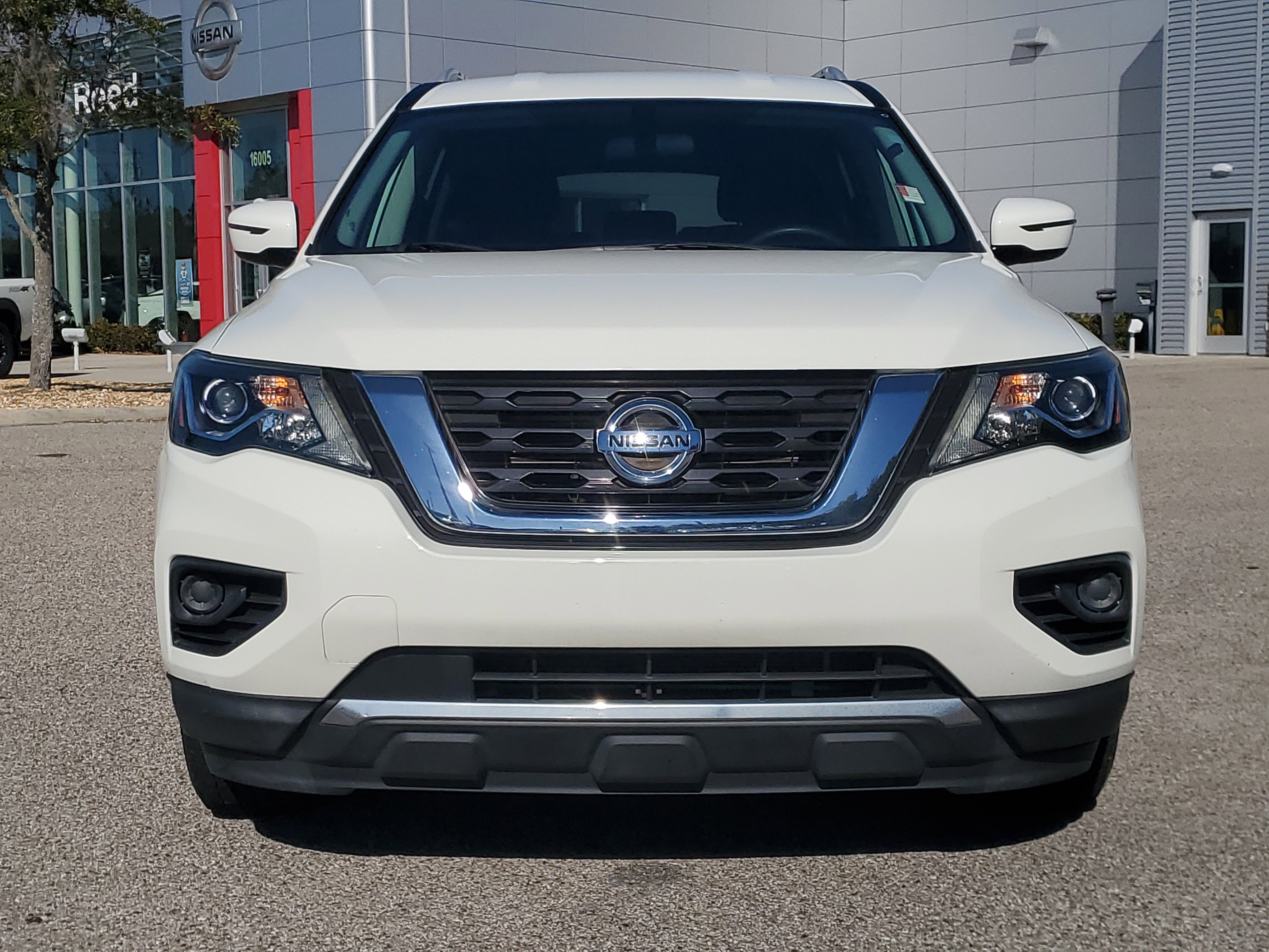 Certified 2020 Nissan Pathfinder S image 2