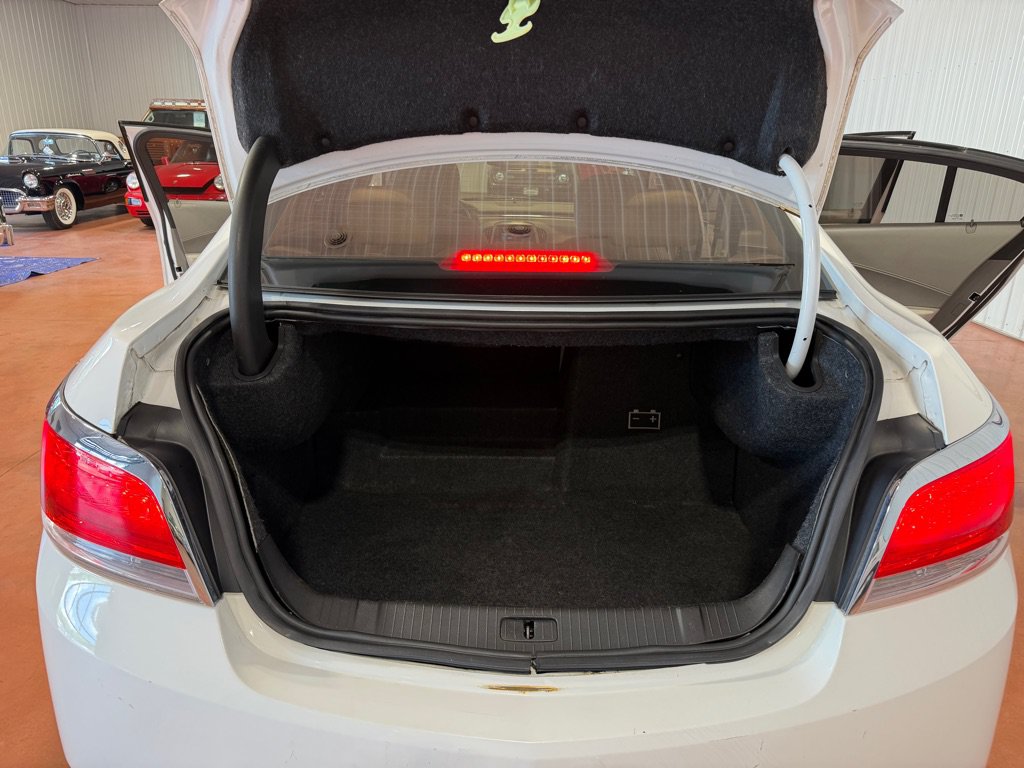 Used 2012 Buick LaCrosse Convenience FWD image 27