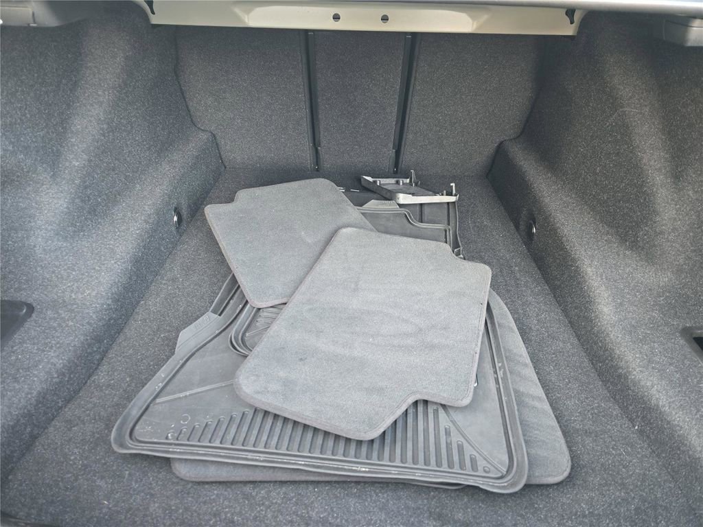 Used 2021 BMW 540i w/ Convenience Package image 23