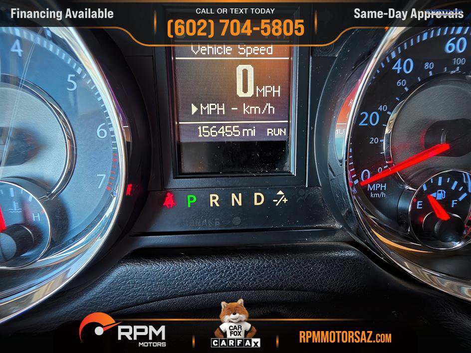 Used 2015 Chrysler Town & Country Touring image 16