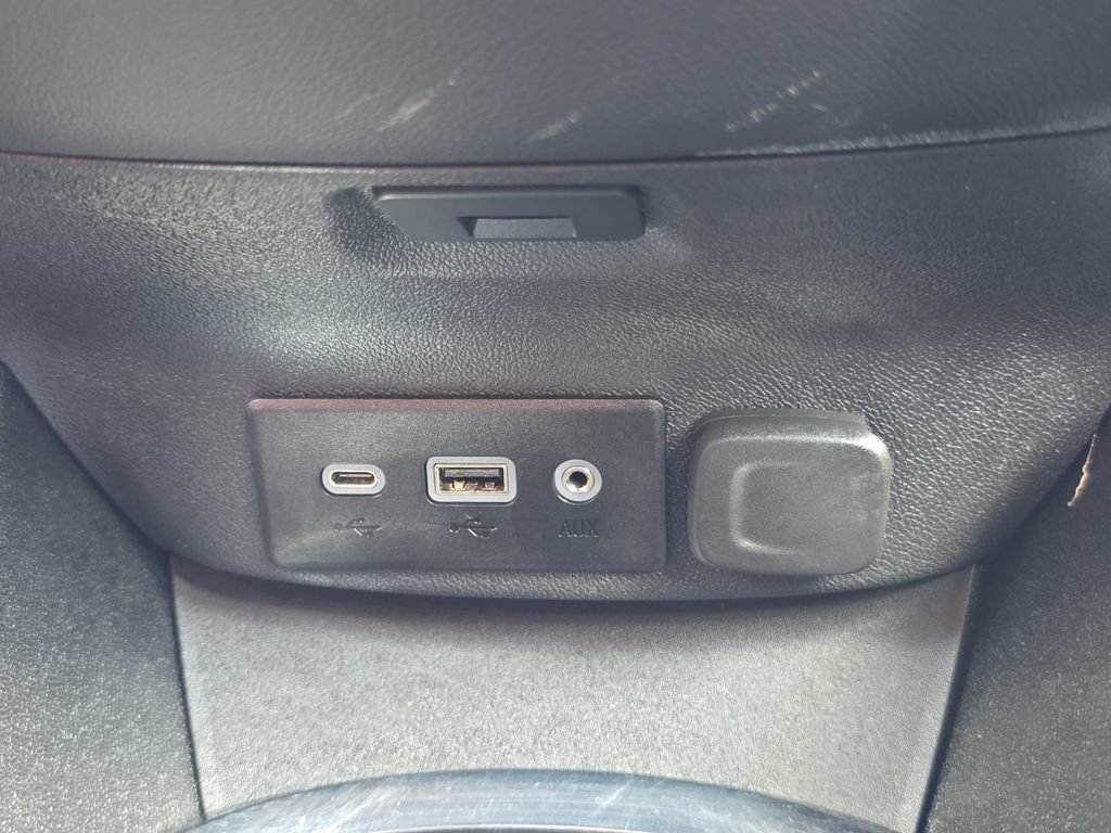 Used 2023 Chevrolet Malibu LT w/ Driver Confidence Package FWD image 24
