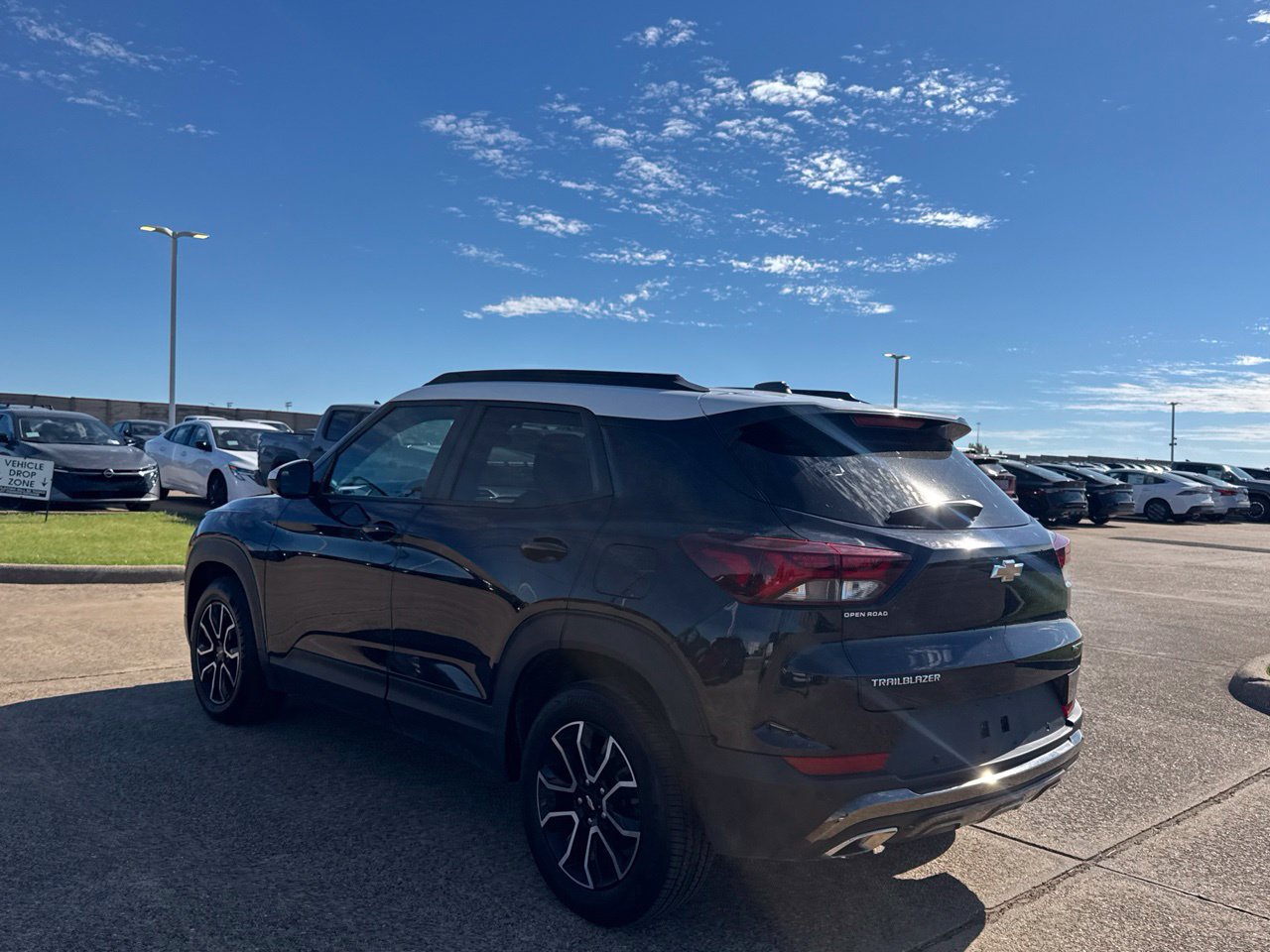 Used 2021 Chevrolet TrailBlazer ACTIV w/ Convenience Package FWD image 19