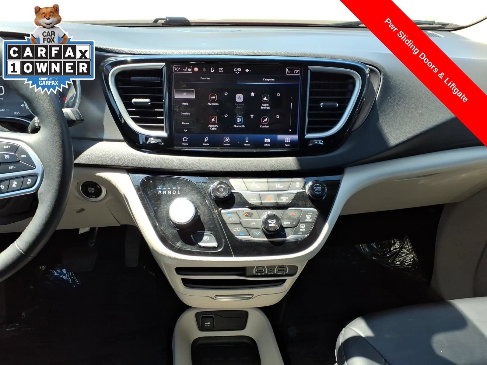 Used 2024 Chrysler Pacifica Touring-L FWD image 12