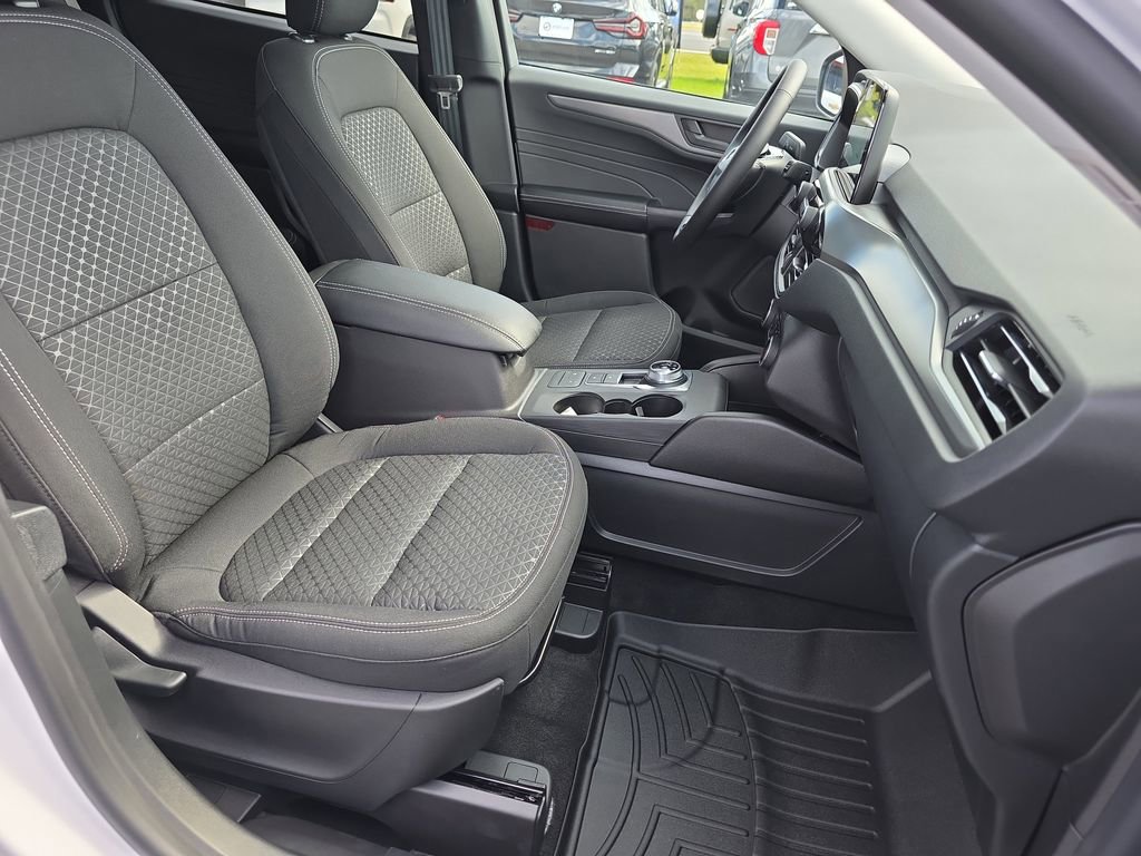 New 2024 Ford Escape Active image 37
