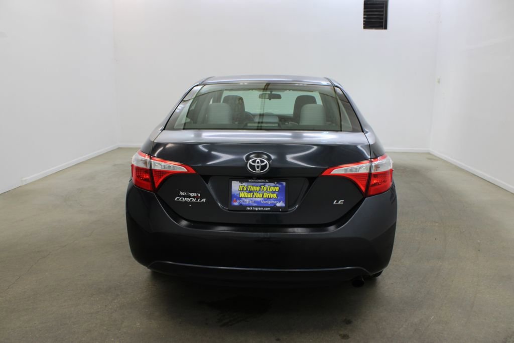 Used 2016 Toyota Corolla LE FWD image 4