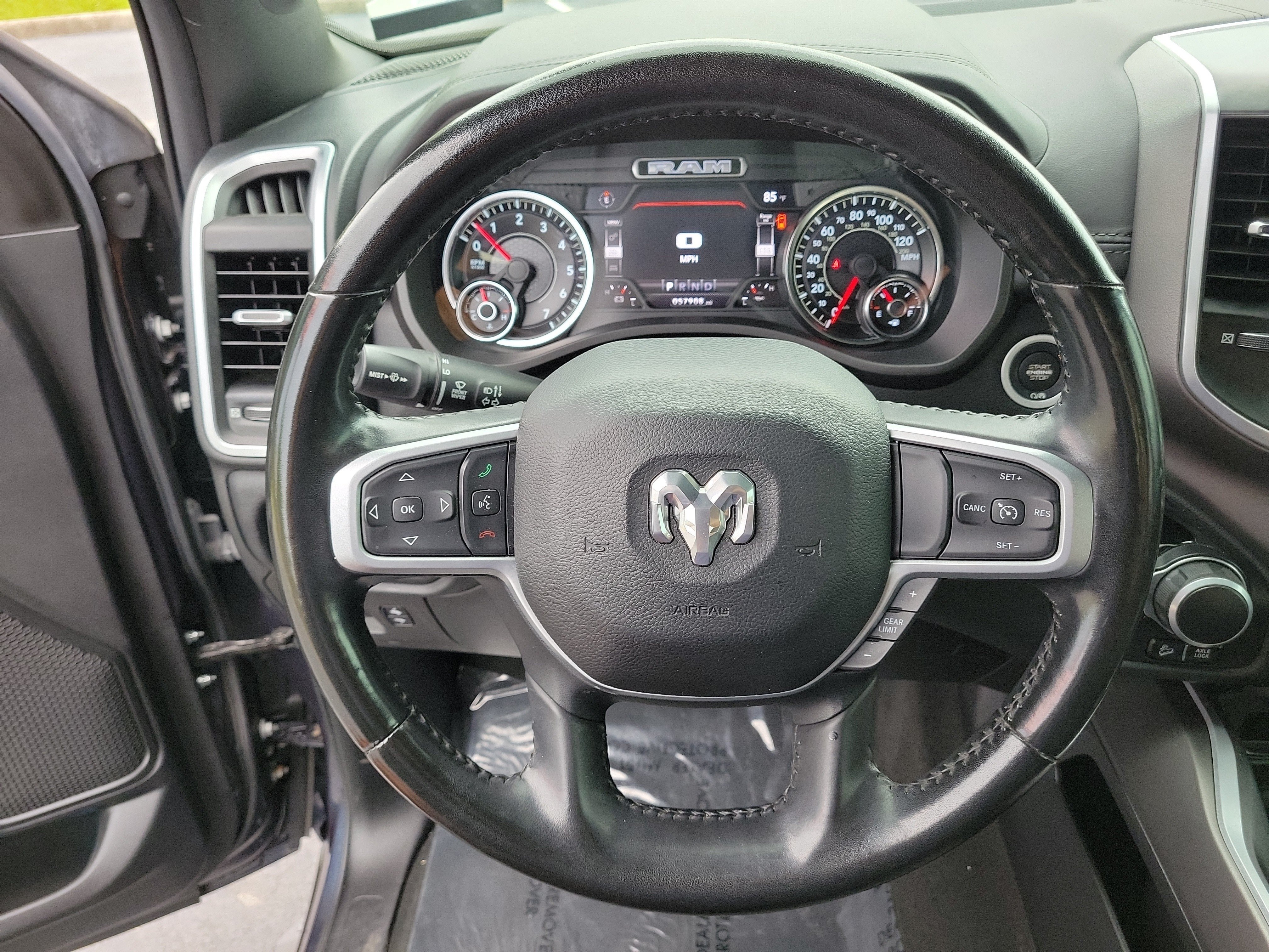 Used 2021 RAM 1500 Big Horn AWD/4WD image 26