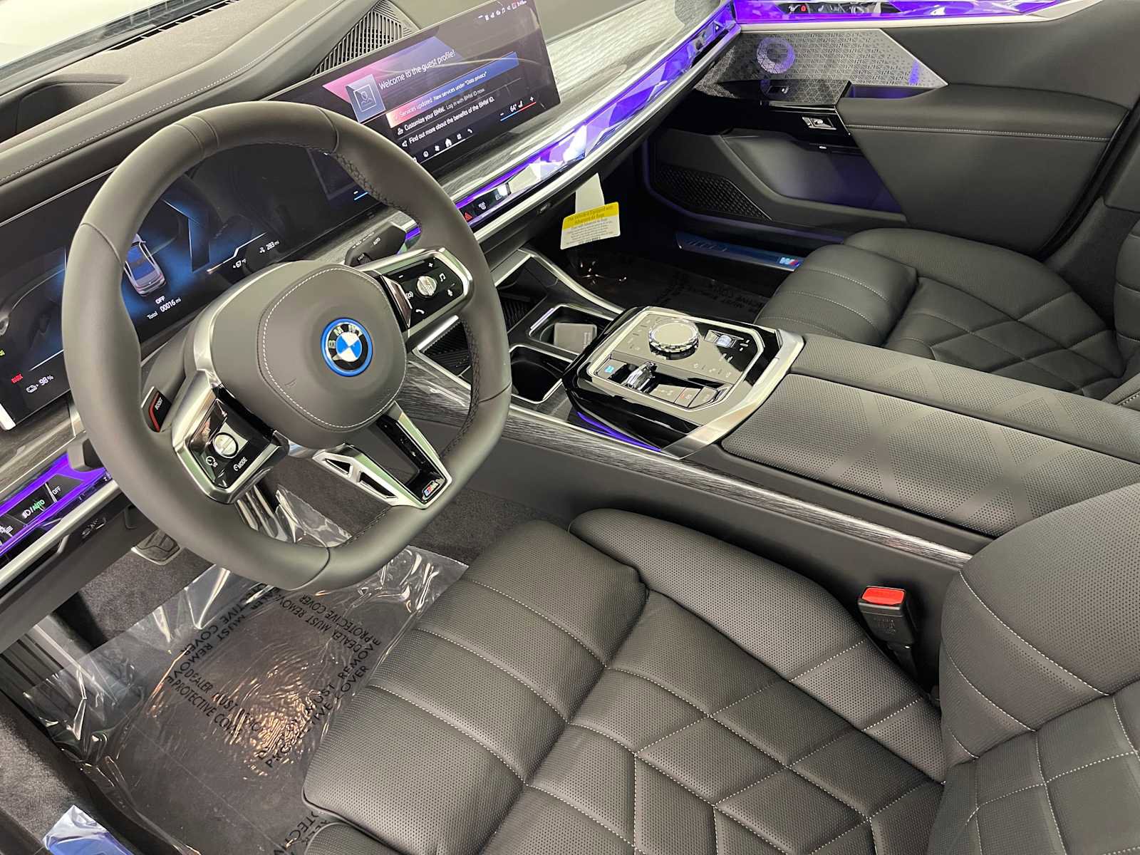 New 2026 BMW i7 xDrive60 w/ Executive Package image 16