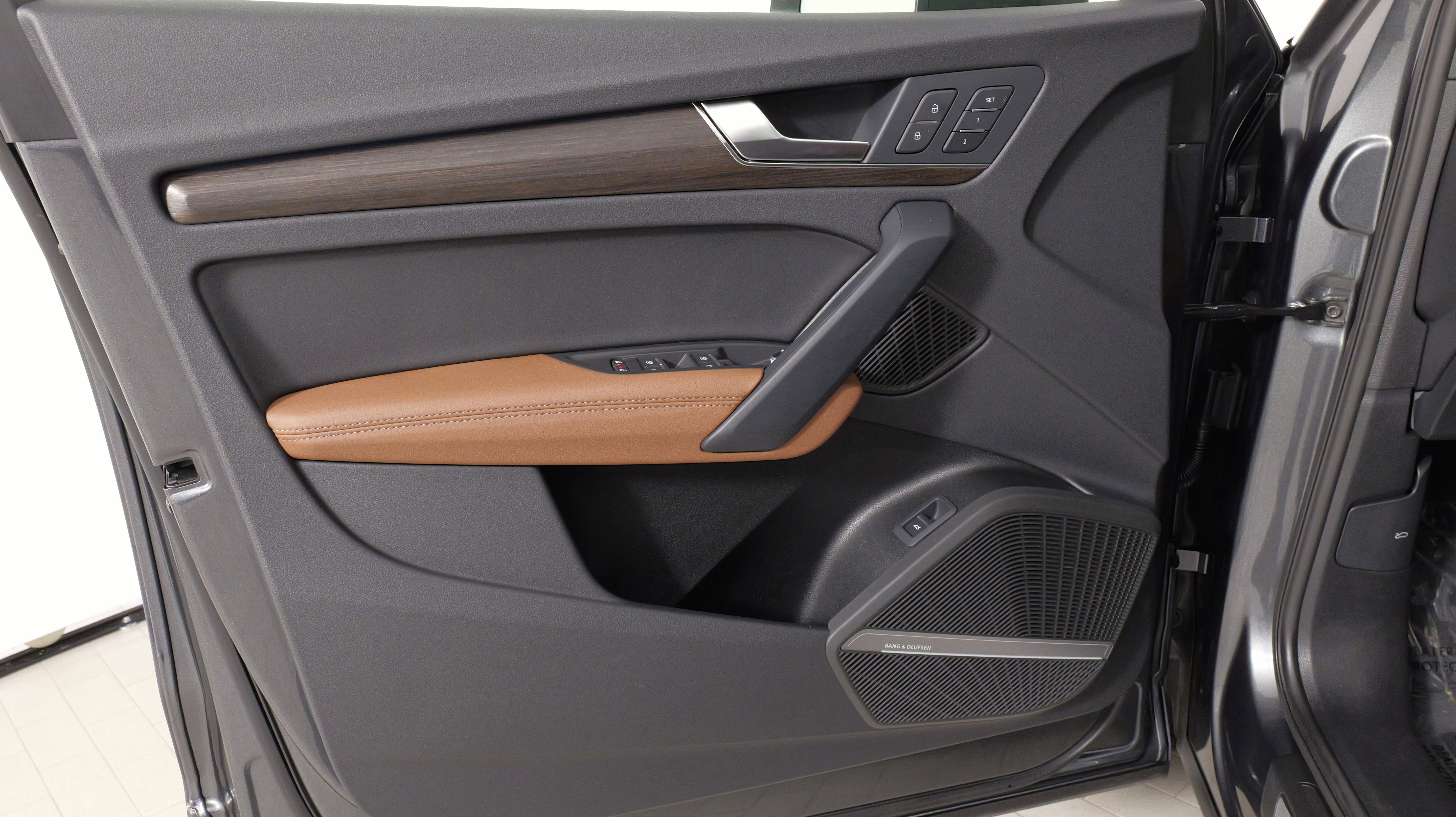 Used 2025 Audi Q5 2.0T Premium Plus image 23