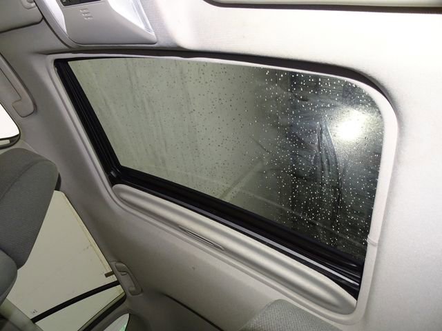 Used 2021 Toyota RAV4 XLE w/ Convenience Package image 10