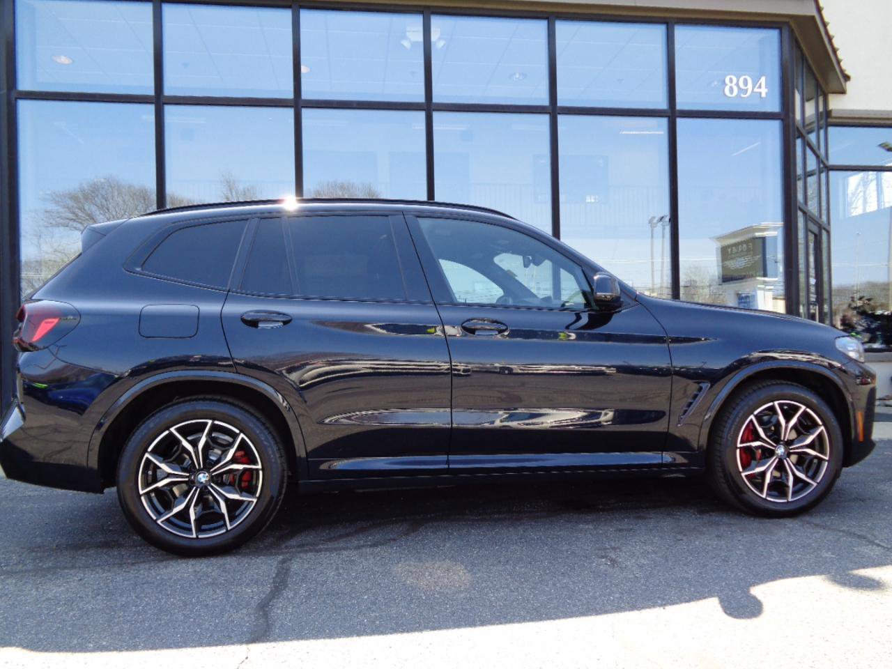 Used 2022 BMW X3 xDrive30i w/ M Sport Package 2 image 4