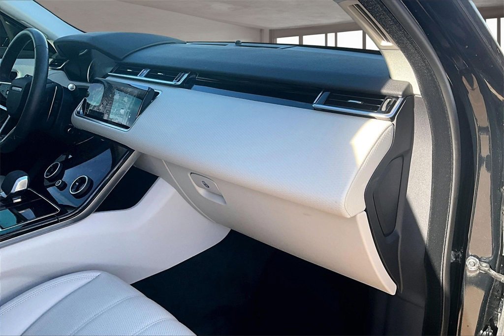 Used 2023 Land Rover Range Rover Velar S image 16