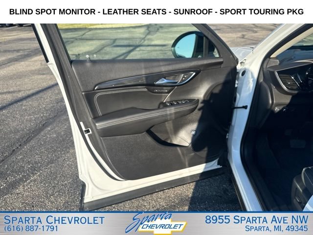 Used 2021 Buick Envision Essence w/ Sport Touring Package AWD/4WD image 11