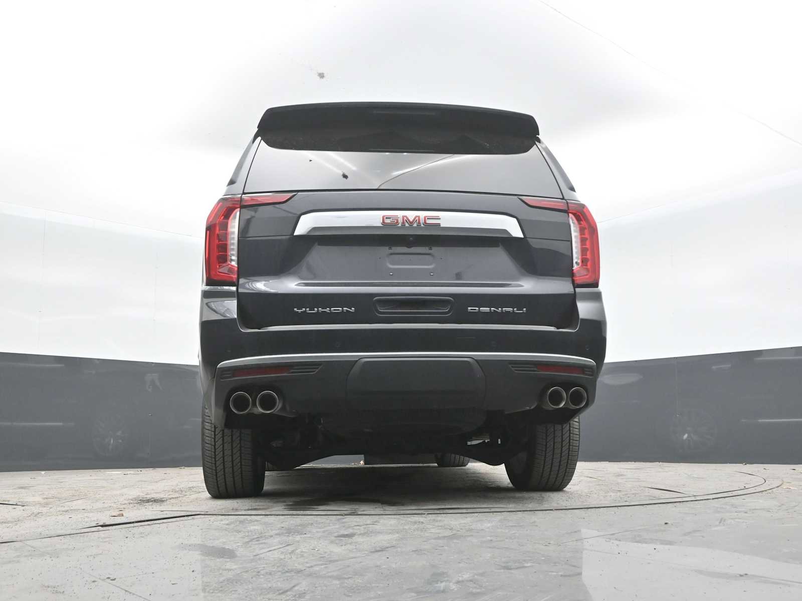 Used 2023 GMC Yukon Denali AWD/4WD image 30