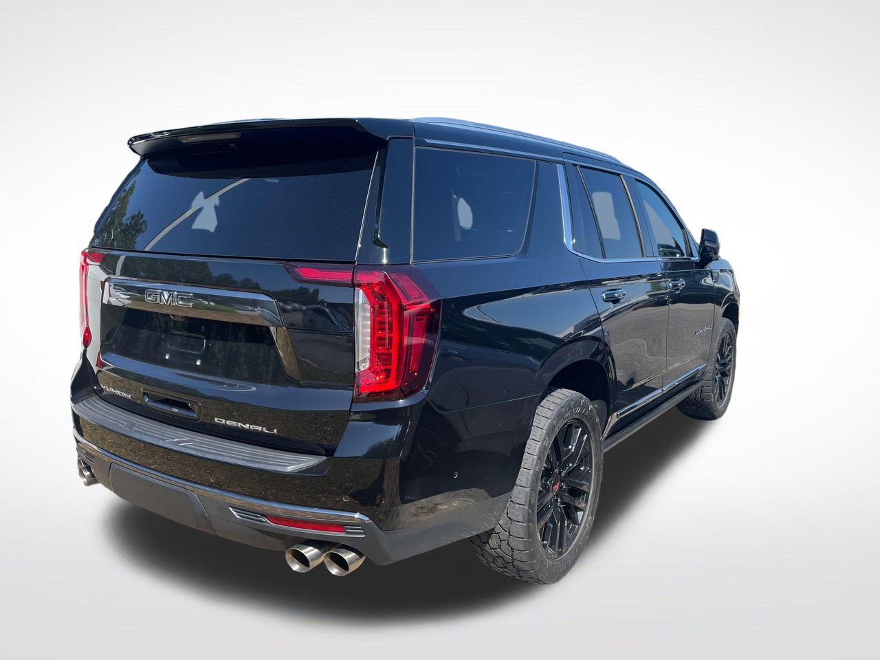 Used 2023 GMC Yukon Denali Ultimate AWD/4WD image 7